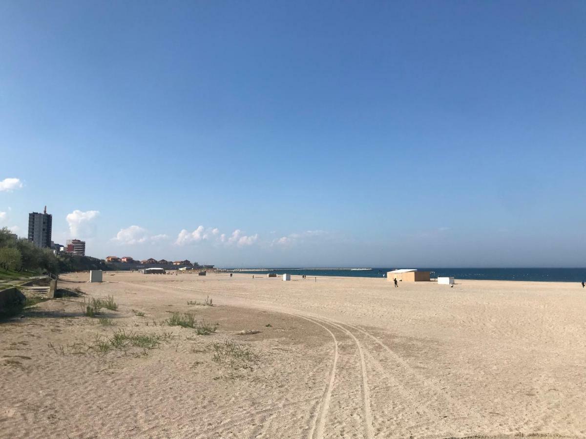 Black Sea House Apartment Constanta Bagian luar foto