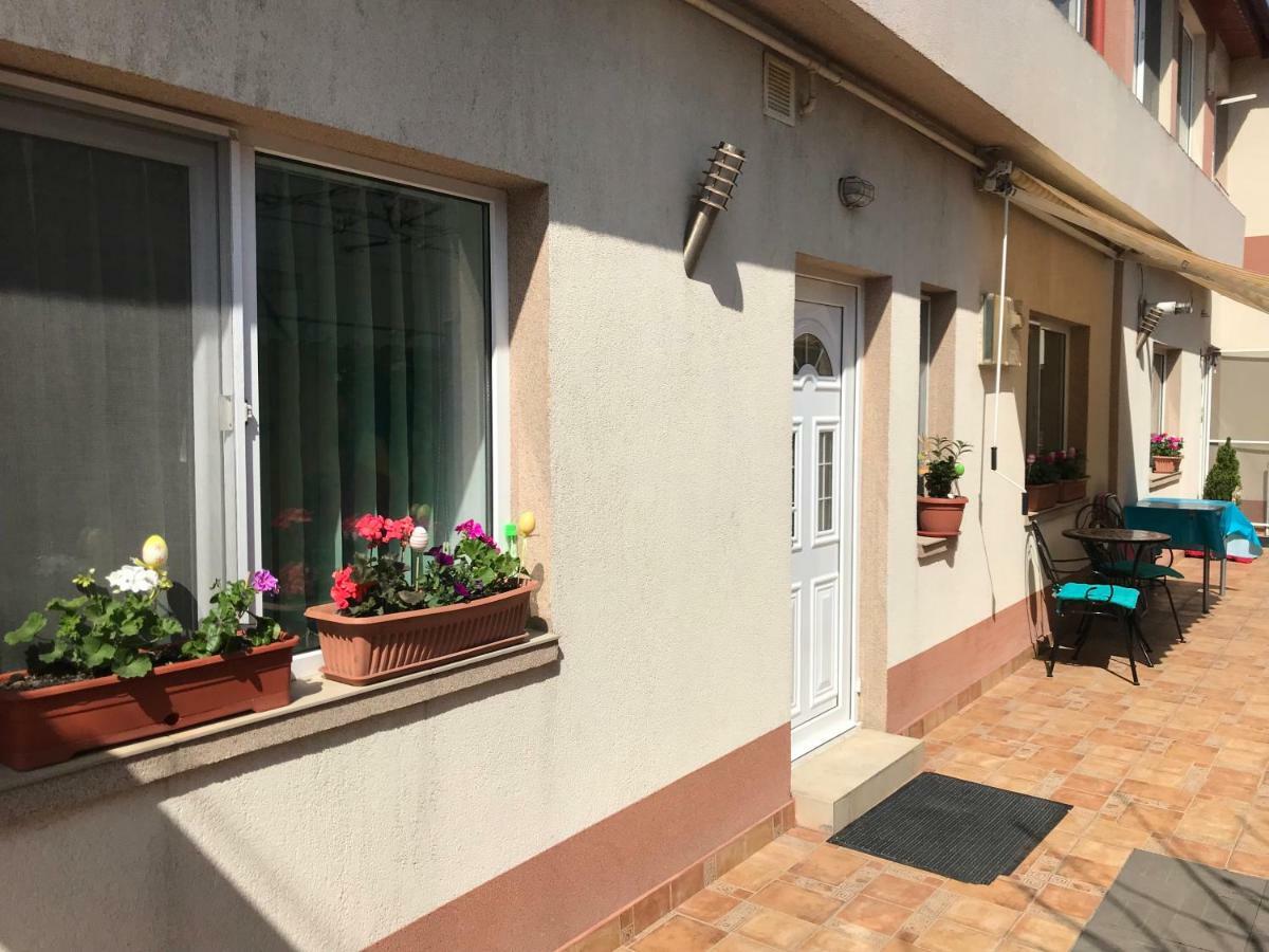 Black Sea House Apartment Constanta Bagian luar foto